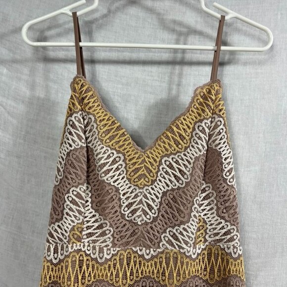 Storia Lace Slip Dress Womens M Open Back Above Knee Adjustable Straps V-neck - Picture 5 of 16